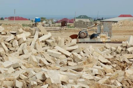 Cəlilabad sakini Bakıda daş karxanasında öldü