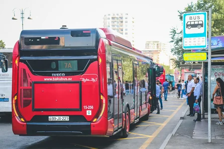 Bakıda bir sıra avtobusların dayanacaqları dəyişdirilib