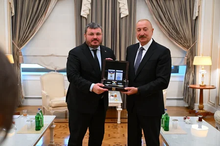 İlham Əliyev Ukrayna şəhərinin fəxri vətəndaşı oldu