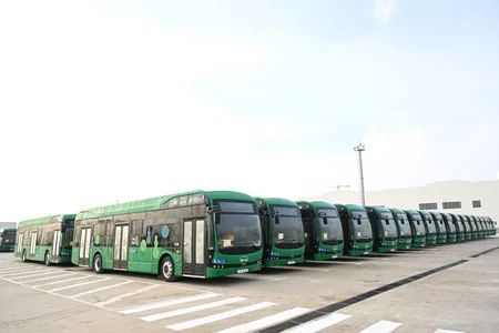 Azərbaycan avtobus idxalını 40%-dən çox artırıb