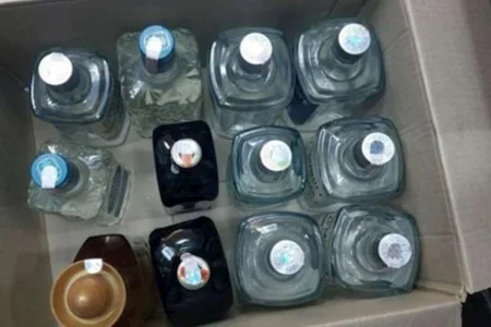 Spirtli içkilərin aksiz markası saxta çıxdı – Mağaza sahibi cəzalandırıldı