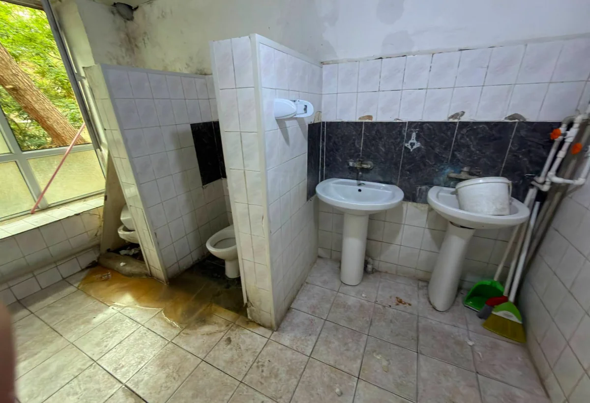 Bakıda uşaq xəstəxanasında antisanitariya - FOTO