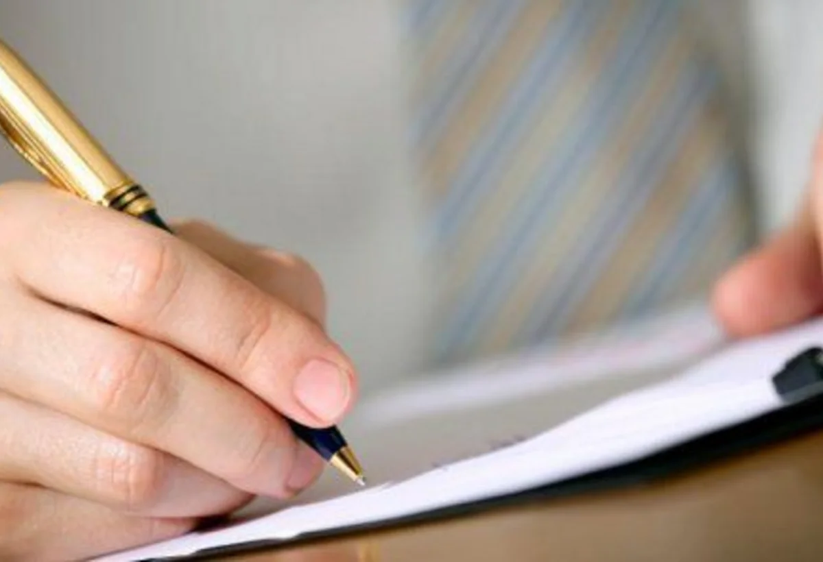 İDK və “Prior Credit” BOKT-ların vəzifəli şəxsləri eyni səbəbdən cəzalandırıldı