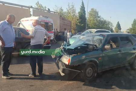 Gəncədə zəncirvari qəza: Xəsarət alan var - FOTO