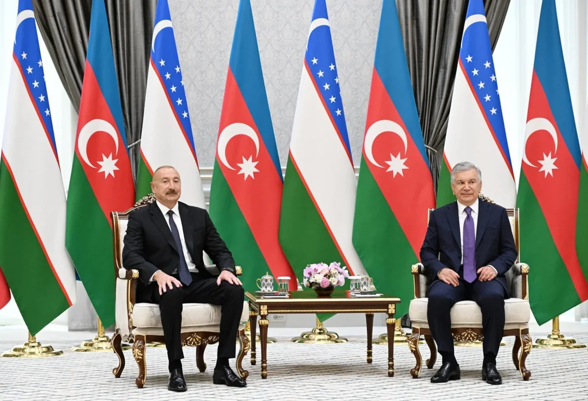 İlham Əliyev Şavkat Mirziyoyevlə görüşüb, Ali Dövlətlərarası Şuranın iclası keçirilib
