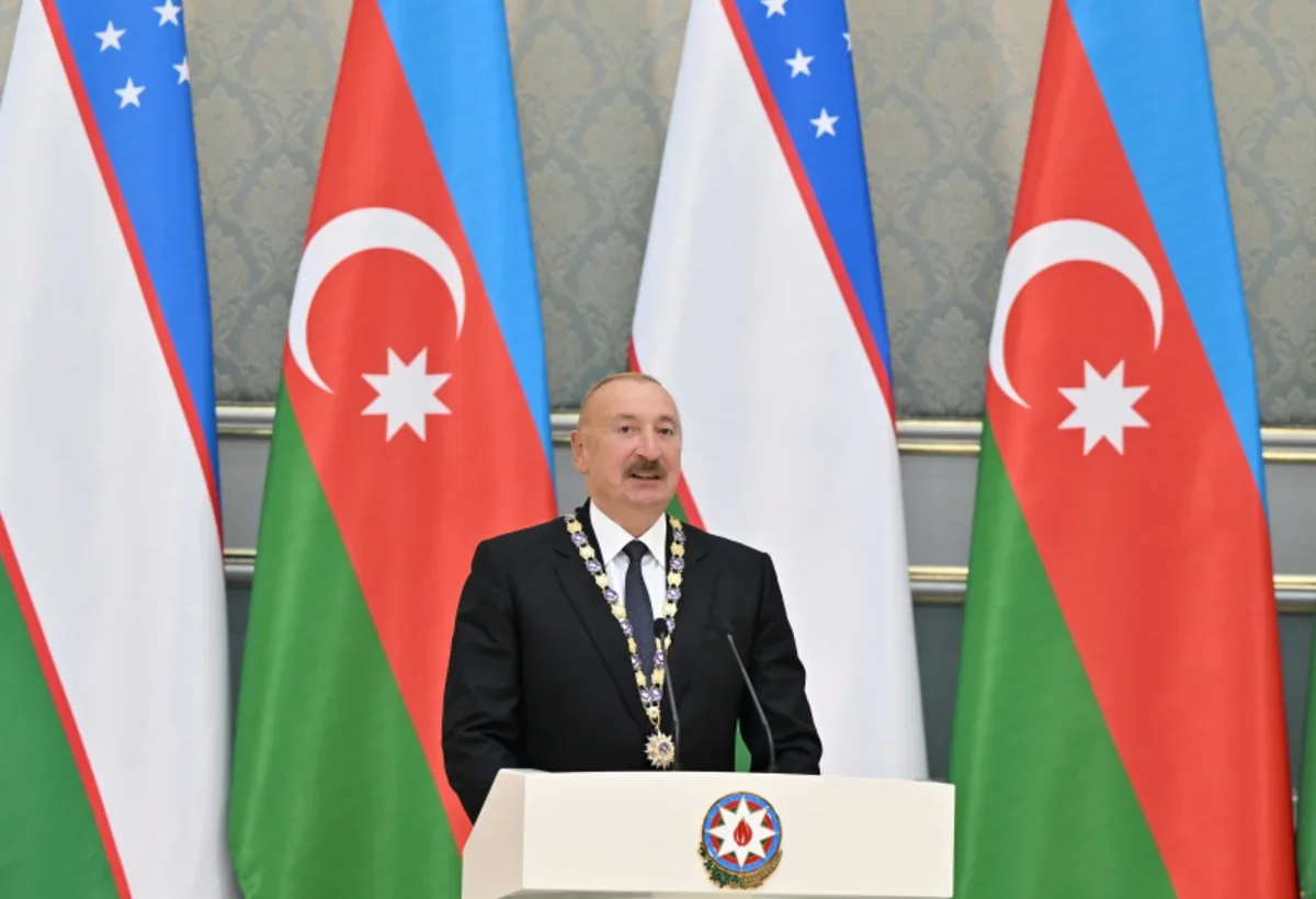 İham Əliyev Özbəkistanın Ali Dostluq Dərəcəsi ordeni ilə təltif edildi
