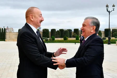 Prezident və xanımı Buxarada - VİDEO