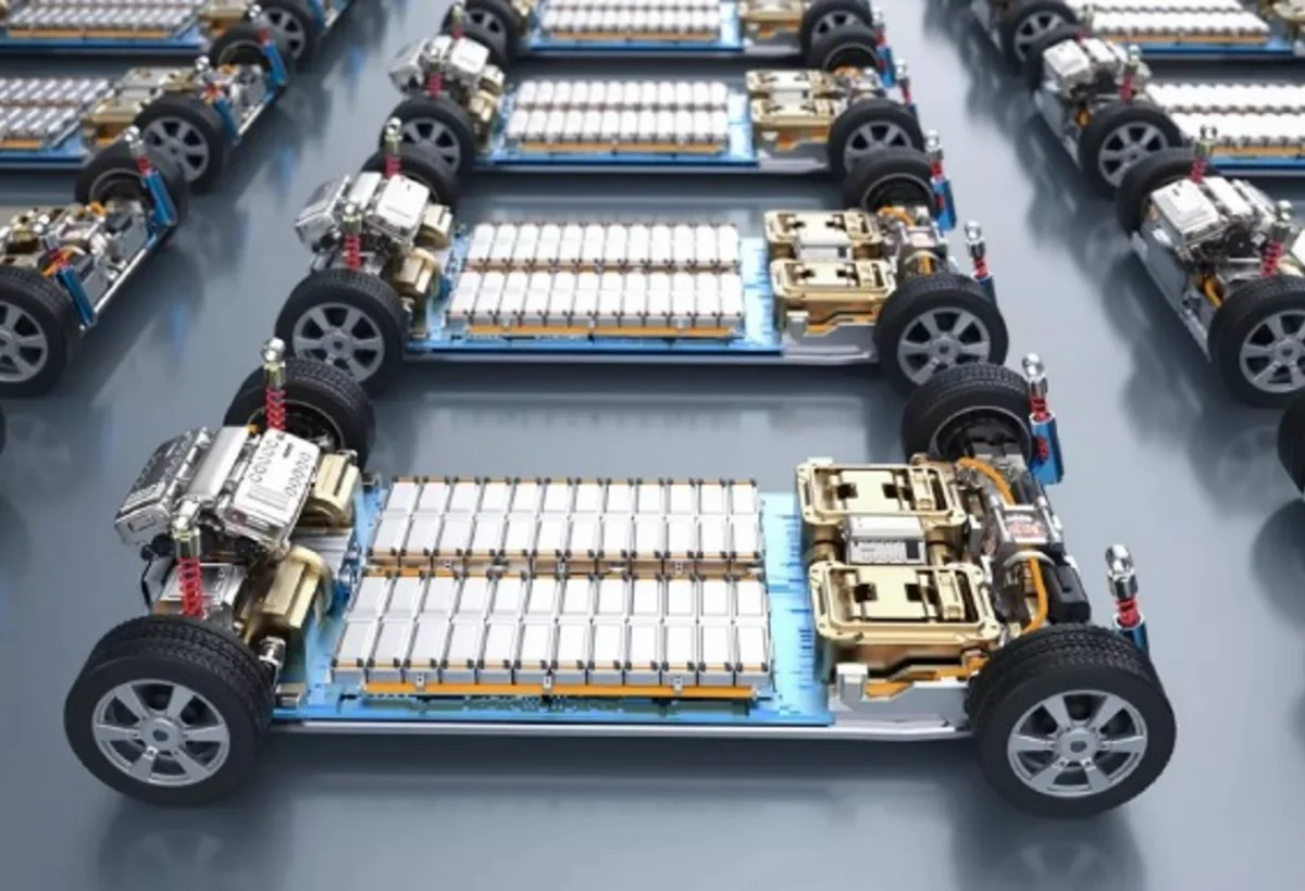 Azərbaycanda elektromobil batareyası və 3D printer istehsalı araşdırılacaq