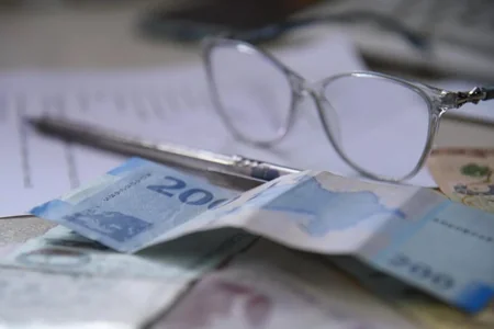 Eyni şəxsə məxsus şirkətlərin külli miqdarda borcu yaranıb