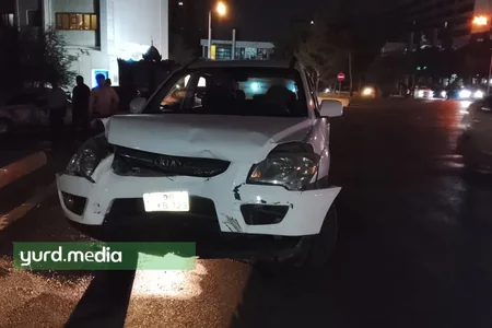 Binəqədidə “KİA Sportage” ilə “Mercedes” toqquşub