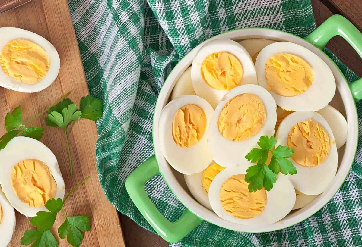 Yüksək xolesterini olan insanlar yumurtanı necə hazırlamalıdır?