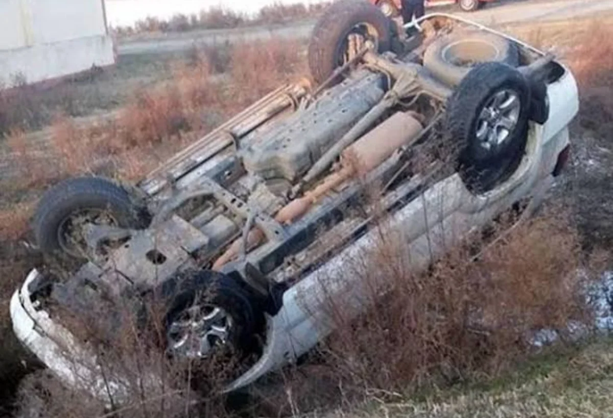 Gədəbəydə maşın dərəyə aşdı, 5 nəfər xəsarət aldı