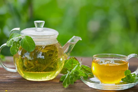 Yaşıl çayı bu dərmanlarla içməyin - XƏBƏRDARLIQ