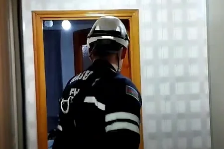 Evdə köməksiz vəziyyətdə qalanlar xilas edilib