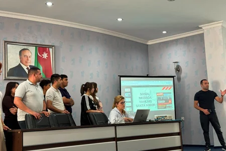 Gənclər Evlərinin direktor və əməkdaşları üçün “Media Akademiyası” təşkil olundu - FOTO