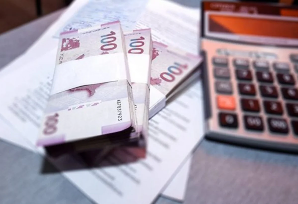 Azərbaycanın dövlət büdcəsinin profisiti 8%-dən çox azalıb