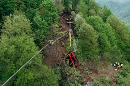 “Zipline” faciəsi: Gördüm boynu əyilmiş vəziyyətdə... Sevdiyi qız da yanında - VİDEO