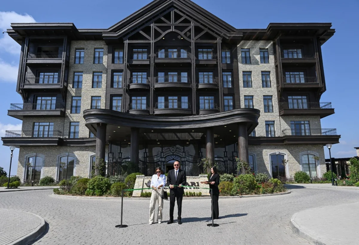 1 kilometr yüksəklikdə hotel kompleksi – ŞAMAXIDA YENİ TURİZM MƏRKƏZİ AÇILDI