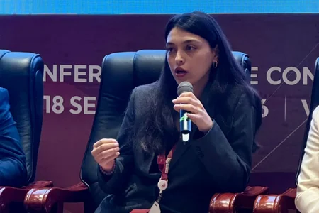Azərbaycanın kasetli silah problemi beynəlxalq konfransda qaldırılıb - FOTO
