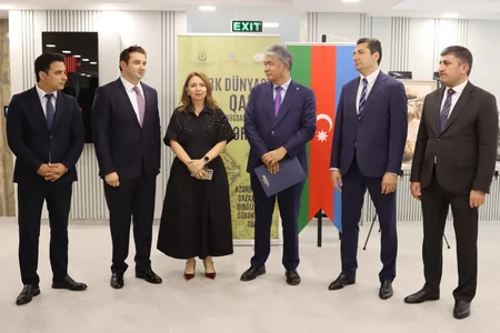 Xankəndidə türkdilli ölkələrin qadın rəssamlarının incəsənət simpoziumu və sərgisi keçirilib