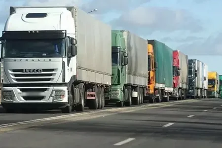 Azərbaycan yük avtomobili idxalını azaldıb