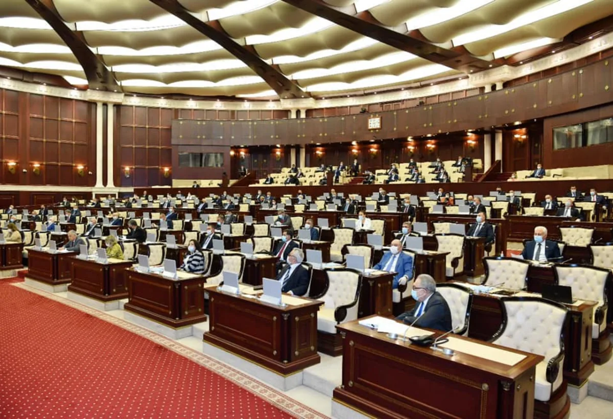 Milli Məclisin ən çox diplomu olan deputatları - SİYAHI
