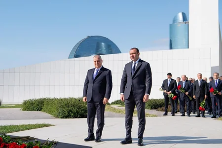 Əli Nağıyev və Orxan Sultanov Zəfər parkını ziyarət etdi - FOTO
