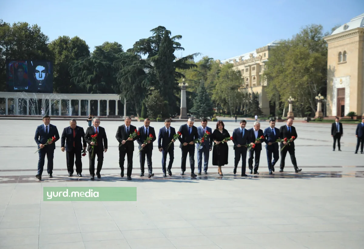 Gəncədə Anım Günü ilə əlaqədar silsilə tədbirlər keçirilib