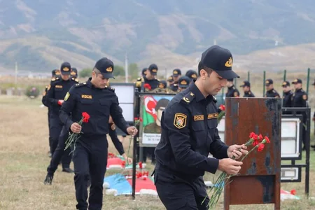 Xocalıda Şəhidlər xiyabanı ziyarət olunub