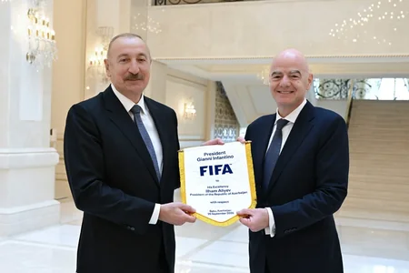 İlham Əliyev FIFA-nın prezidentini qəbul edib