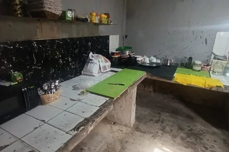 Kafedə natəmizlik, saxta araqlar üzə çıxdı - FOTO
