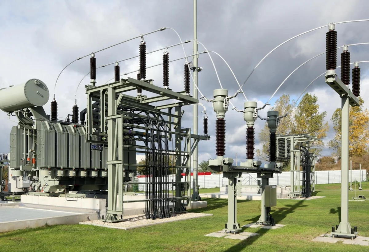 “Azərişıq” elektrik şəbəkələri yeniləyir – 5,3 milyon manatlıq layihə