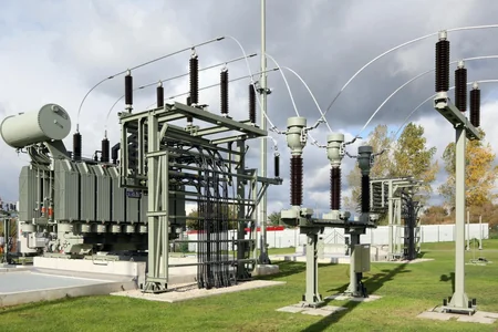 “Azərişıq” elektrik şəbəkələri yeniləyir – 5,3 milyon manatlıq layihə