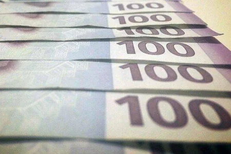 AMB sentyabrda dövriyyədəki notlarını 12%-ə yaxın artırıb