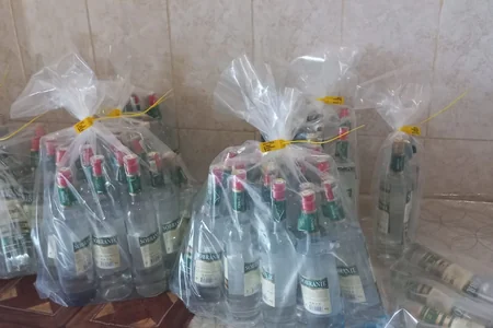 Bu şadlıq sarayında saxta araqlar aşkarlandı - FOTO