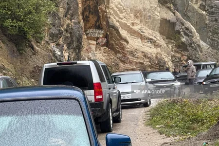 Quba-Xınalıq yolunda təkrar torpaq sürüşməsi - FOTO