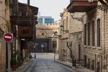 Bakının mərkəzində yol birdəfəlik bağlanır