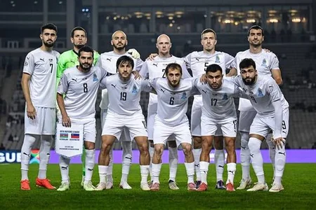 Azərbaycan millisi Bakıda Litva ilə həlledici oyuna çıxır