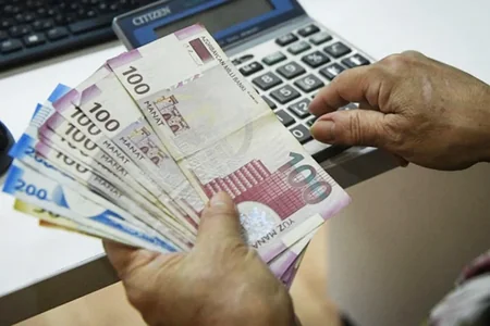 Dövlət sektorunda çalışanların maaşları ARTACAQ – VİDEO