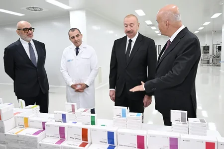 Azərbaycanda yeni dərman istehsalı müəssisəsi yaradıldı - Prezident AÇILIŞDA