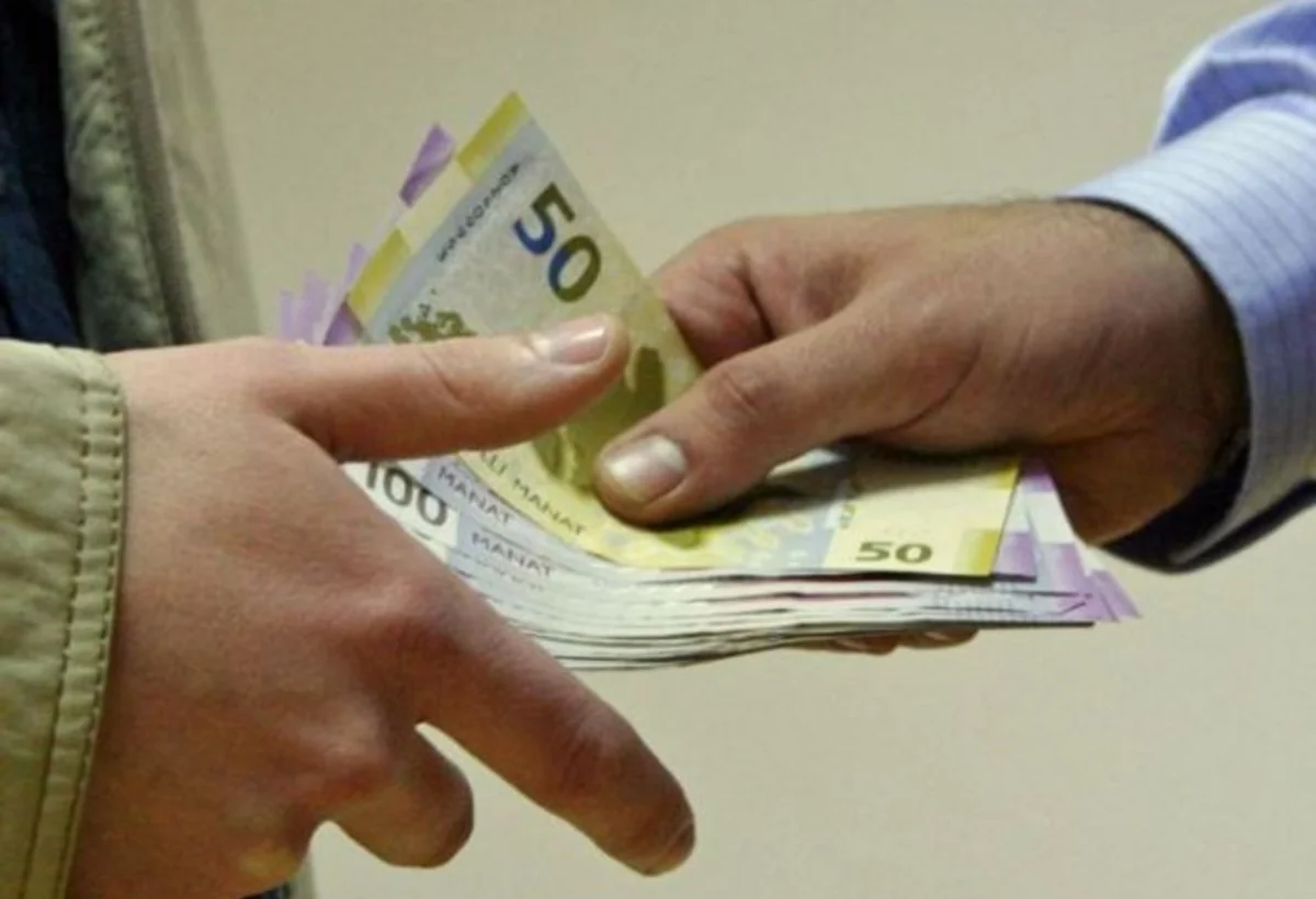 Rüşvət alanlar barədə məlumat verəni 10 min manat mükafat gözləyir