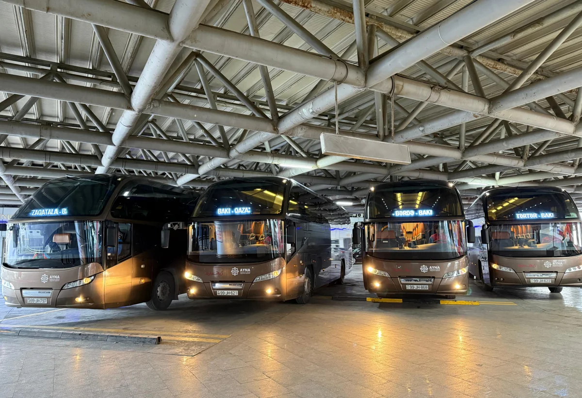 Bakı və bölgələrdə 26 avtobus xəttinə yeni daşıyıcılar seçilir