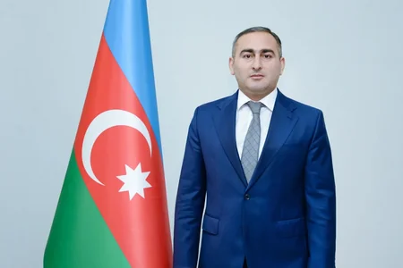 Müşavir, aparat rəhbəri, indi isə müavin oldu