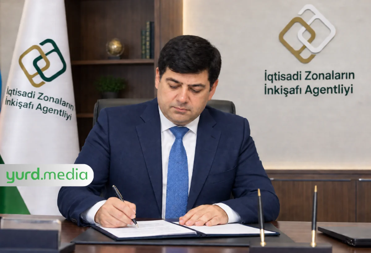 Seymur Adıgözəlov hüquqşünası işdən çıxardı