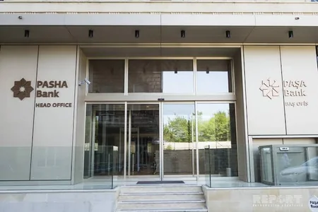 “PAŞA Bank”ın əməkdaşı Bankdakı payını satıb