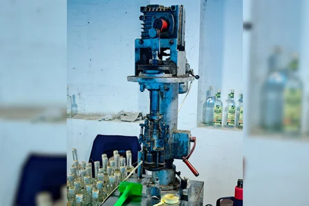 Kustar üsulla Organic araqları belə hazırlanır - FOTO