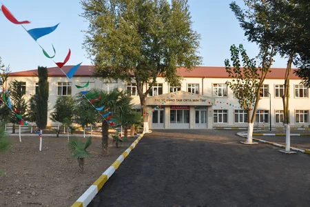 Beyləqanda müəllim qəfil vəfat edib - FOTO