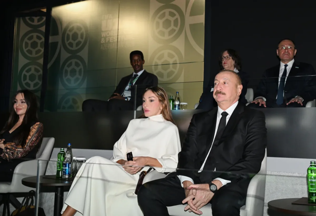 Prezident İlham Əliyev FIFA U-15 dünya çempionatının və festivalının açılış mərasimini izləyib