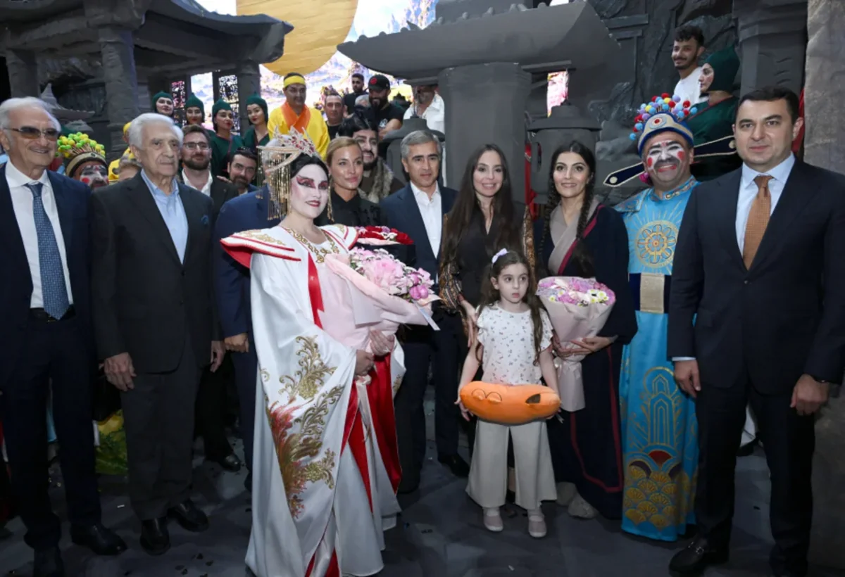 Bakıda Turandot tamaşasının premyerası baş tutub