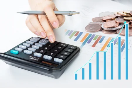 Azərbaycanda qanunvericilik və icra hakimiyyəti xərcləri 11% artırılır
